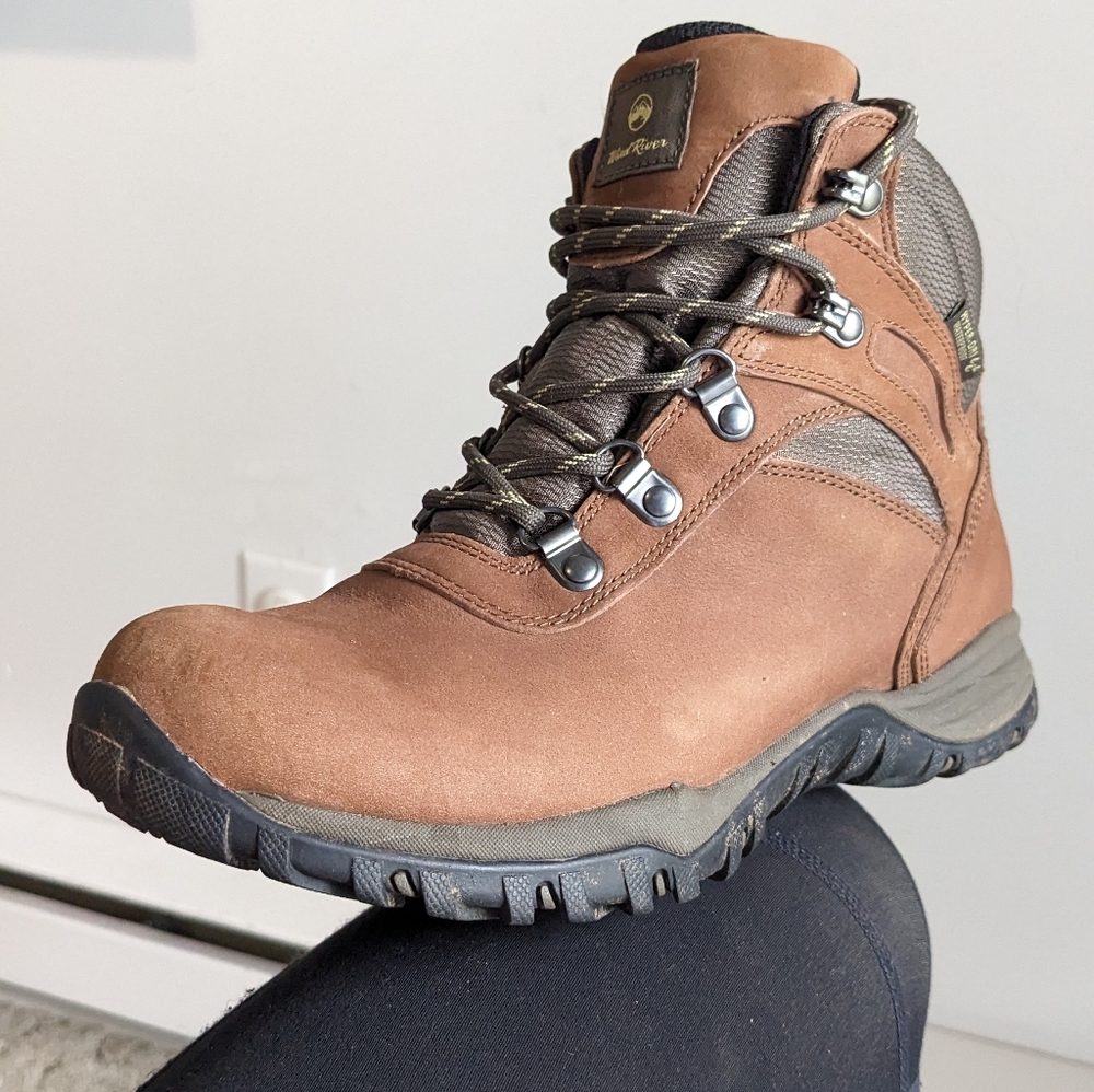 Hiking boots size 8.5